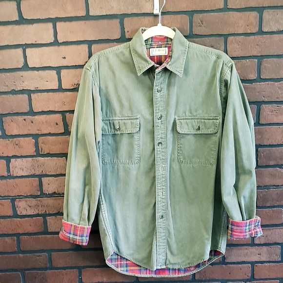 Men's L.L. Bean blue Jean Shirt - Picture 2 of 4